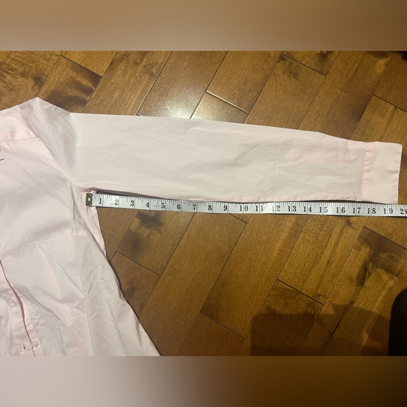 🆕 H&M Light Pink Button-Up Blouse Brand new tag attached Size 2 Barbiecore - Picture 7 of 9